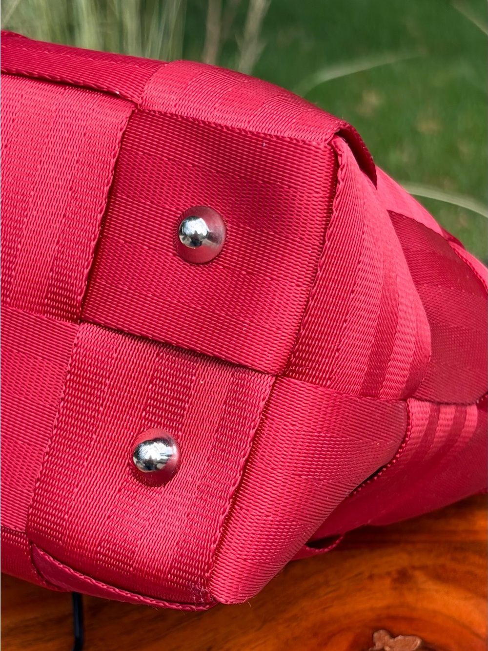 Vintage Harvey’s “The Original Detroit” Seatbelt Bag Small Tote Red EUC - Picture 13 of 15